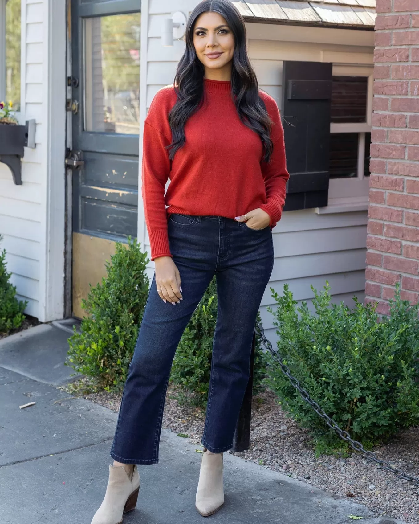 Outlet Mel's Fave Non Distressed Straight Leg Cropped Denim In Dark Denim Jeans + Jeggings